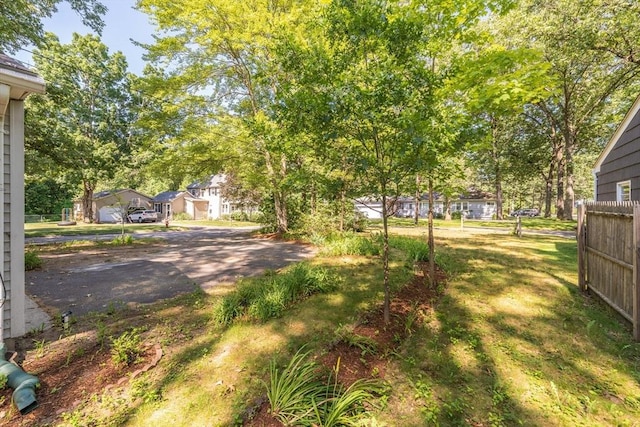 70 Ferncroft St, Longmeadow, MA 01106 - view of yard