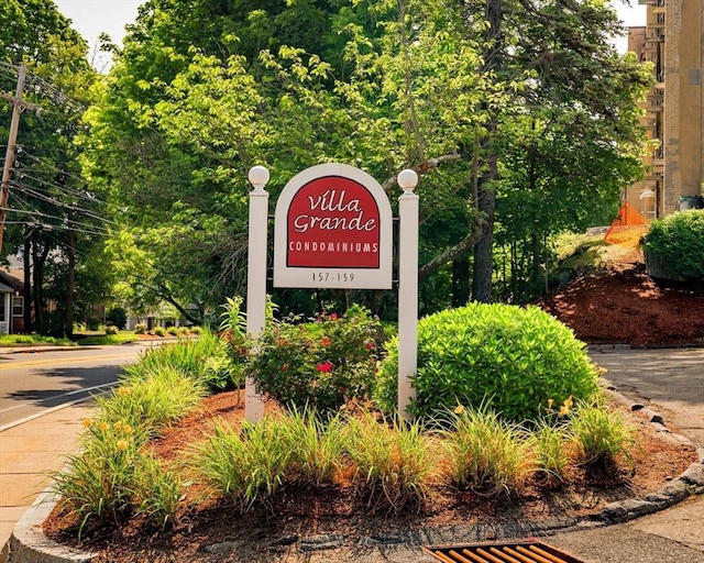 157 Franklin St Unit D3, Stoneham, MA 02180 - view of community sign