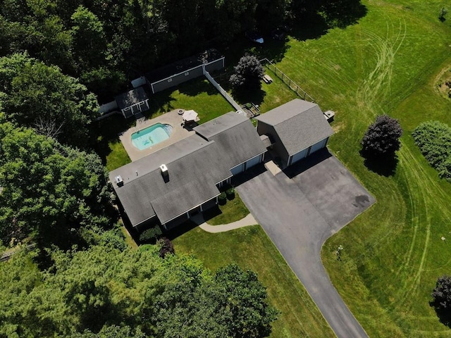 895 Dennison Dr, Southbridge, MA 01550 - aerial view of a pool area
