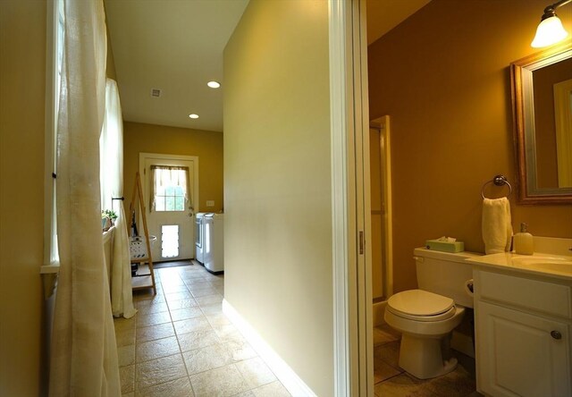 895 Dennison Dr, Southbridge, MA 01550 - bathroom featuring vanity and recessed lighting