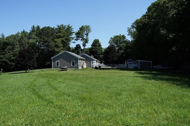 895 Dennison Dr, Southbridge, MA 01550 - view of green lawn