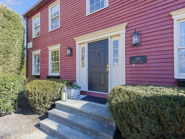 view of property entrance