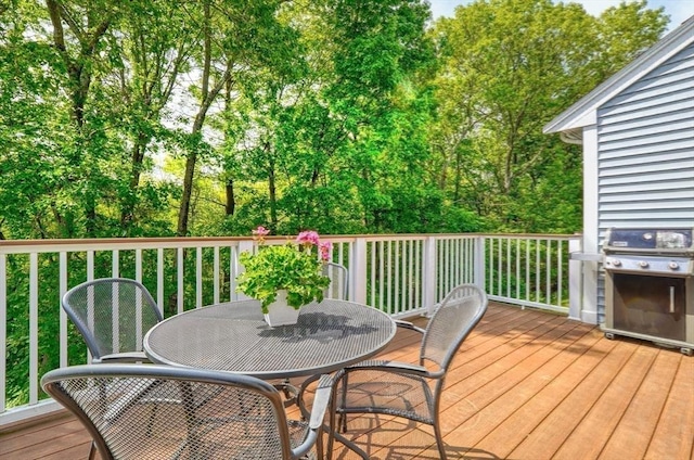 9 Knollwood Ct Unit 9, Burlington, MA 01803 - deck featuring grilling area and outdoor dining area