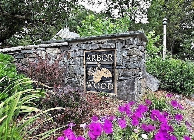 9 Knollwood Ct Unit 9, Burlington, MA 01803 - view of community / neighborhood sign