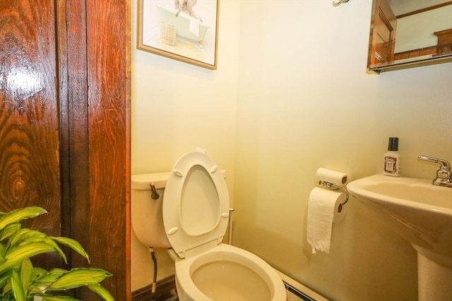 88 Biltmore St, Springfield, MA 01108 - half bath with toilet