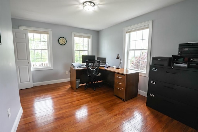 9 Gideon Ln, Shirley, MA 01464 - office space featuring hardwood / wood-style flooring and baseboards