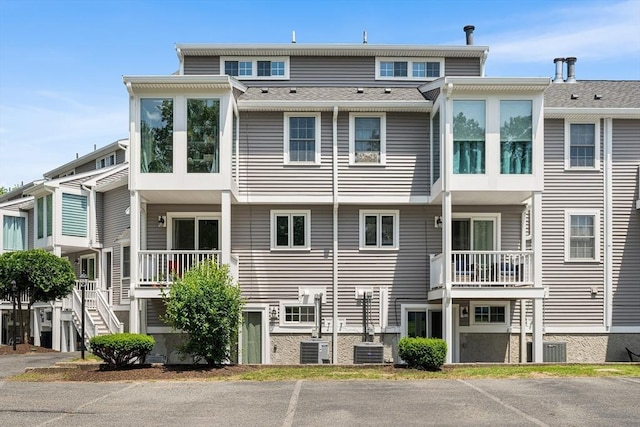 453 Turnpike St Unit 19, Easton, MA 02375 - view of property with uncovered parking