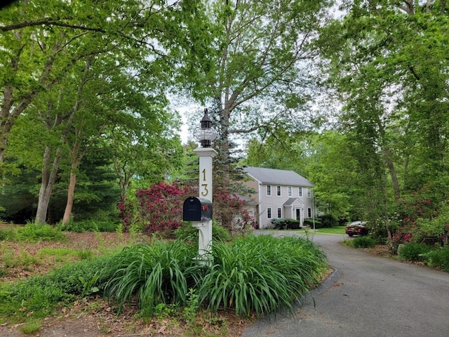 view of front of house