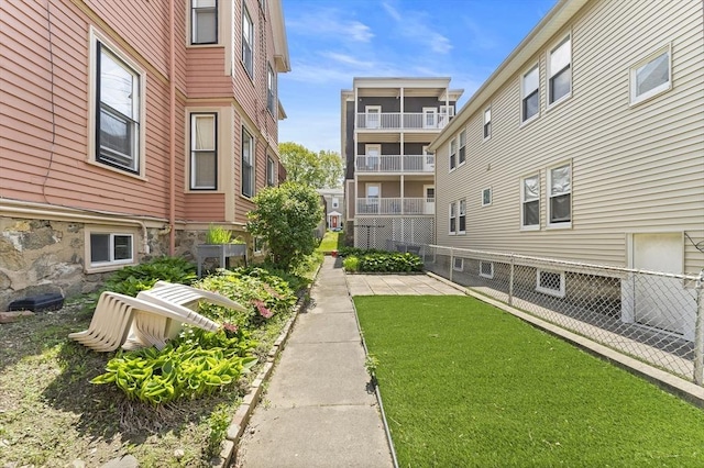 35 Ibbetson, Somerville, MA 02143 - view of home's community