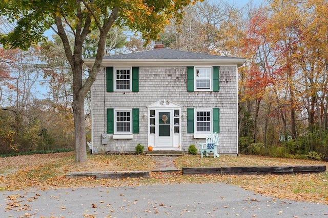 view of front of property