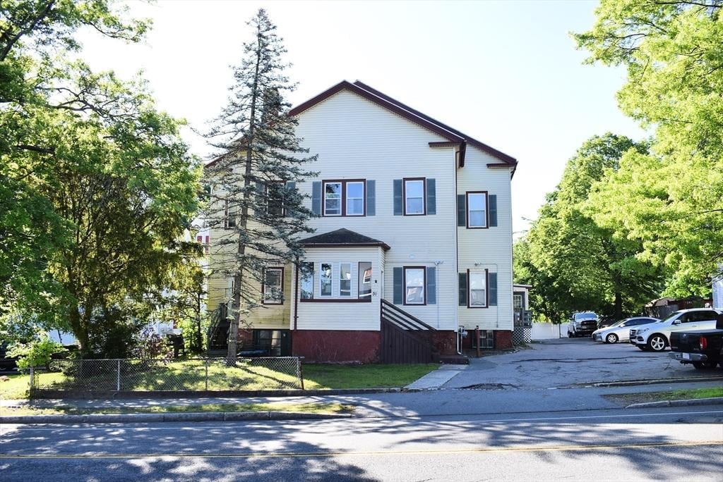 31 N St, Randolph, MA 02368 - view of front of home