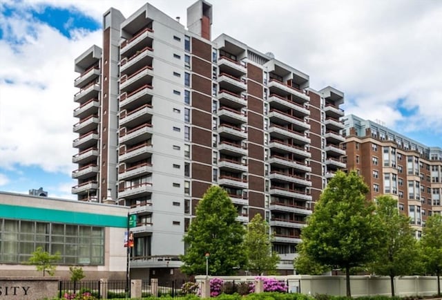 566 Commonwealth Ave # 101, Boston, MA 02215 - view of apartment building / complex