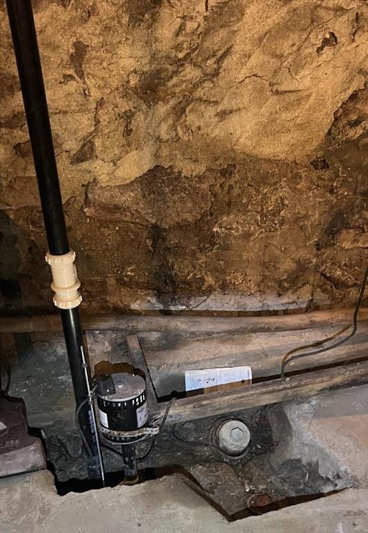 1 Barber Ave, Greenfield, MA 01301 - basement view