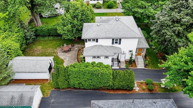 35 Warren Ave, Reading, MA 01867 - aerial view of property and surrounding area