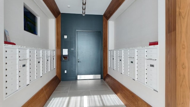 191 Washington St Unit 309, Boston, MA 02135 - surrounding community featuring mail area