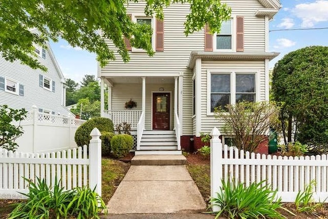 6 Francis Ave, Wakefield, MA 01880 - view of front of house