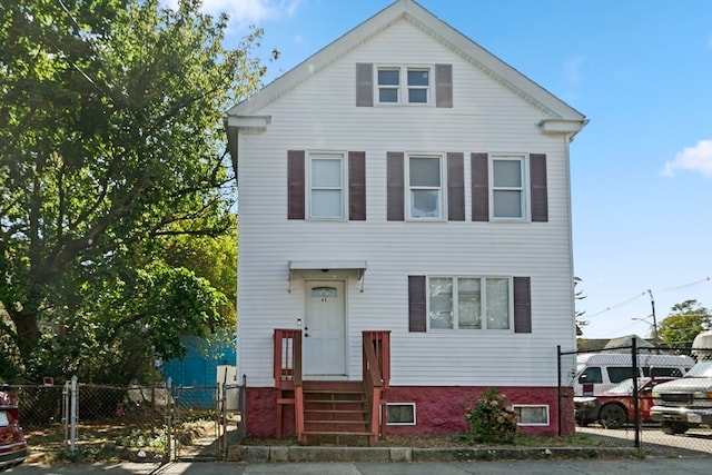 view of front of house