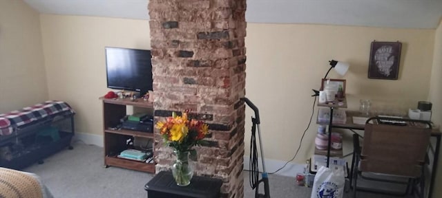 15 Green St, Gardner, MA 01440 - living area featuring carpet floors