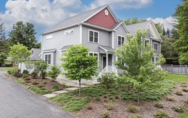 8 Warner St, Northampton, MA 01060 - view of front of property