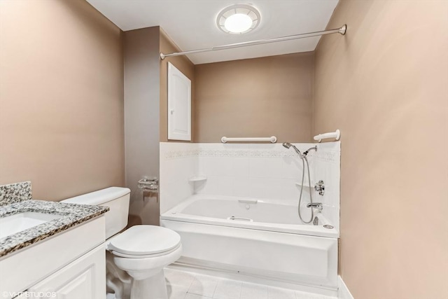 591 Poplar St, Boston, MA 02131 - full bath featuring a garden tub, toilet, vanity, and tile patterned flooring