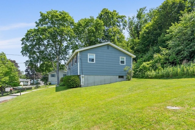 16 Winding Ln, Lowell, MA 01852 - view of side of home