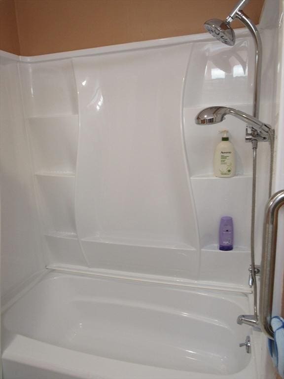 50 S Common St Unit 311, Lynn, MA 01902 - view of full bathroom