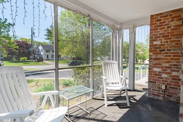 40 Fenimore Blvd, Springfield, MA 01108 - view of sunroom