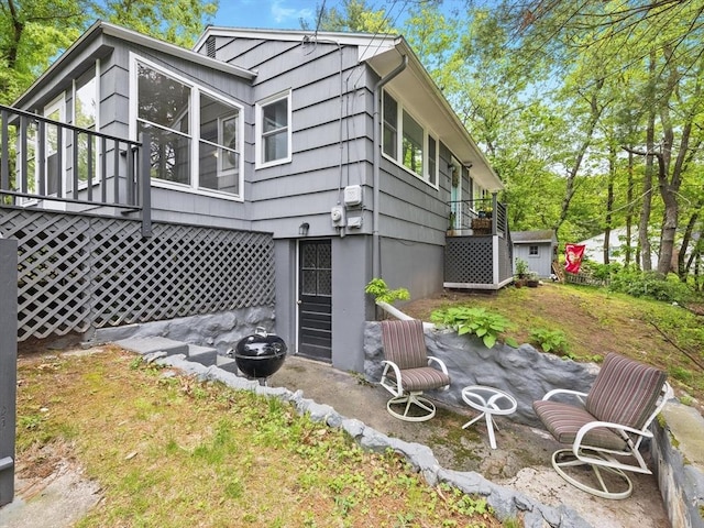 14 Riverside Dr, North Reading, MA 01864 - view of rear view of property