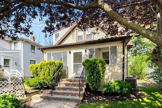 55 Rosemont Rd, Weymouth, MA 02191 - view of bungalow-style home