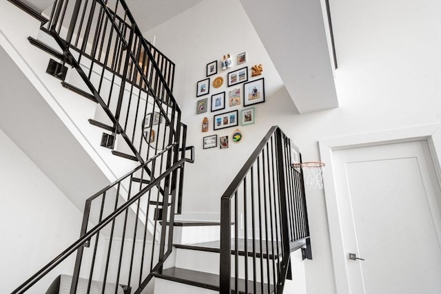 14 W Broadway Unit 903, Boston, MA 02127 - view of staircase