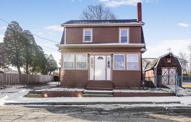 view of front of home