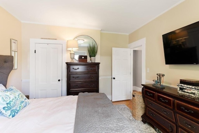29-31 Bancroft Ave, Reading, MA 01867 - bedroom with crown molding and a closet