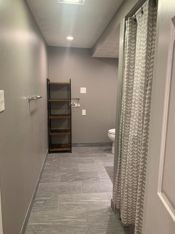 29-31 Bancroft Ave, Reading, MA 01867 - full bathroom with toilet and a shower with curtain