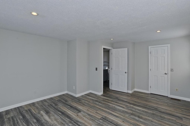 unfurnished bedroom with recessed lighting, baseboards, a textured ceiling, and dark wood-style flooring