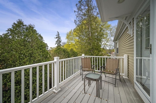 6 Essex Rd Unit 15, Ipswich, MA 01938 - view of deck