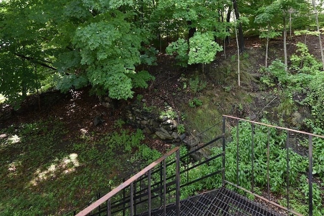 13 Main St, Framingham, MA 01702 - exterior space