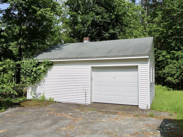 554 Wachusett St, Holden, MA 01520 - view of detached garage