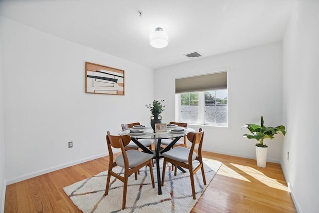 7 Conant Rd Unit 23, Winchester, MA 01890 - dining room featuring light wood-type flooring and baseboards