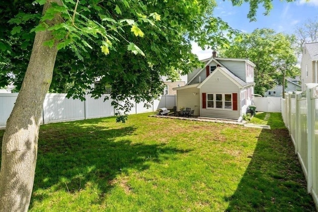 127 Highland Ave, Watertown, MA 02472 - view of yard