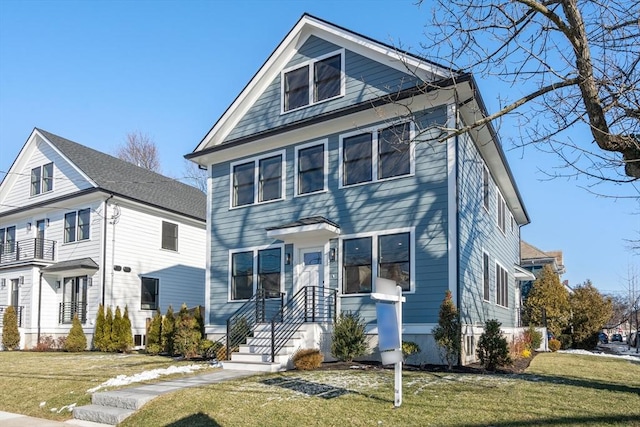 view of front of property featuring a front yard