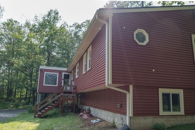 8 Adams Rd, Hubbardston, MA 01452 - view of property exterior featuring stairs