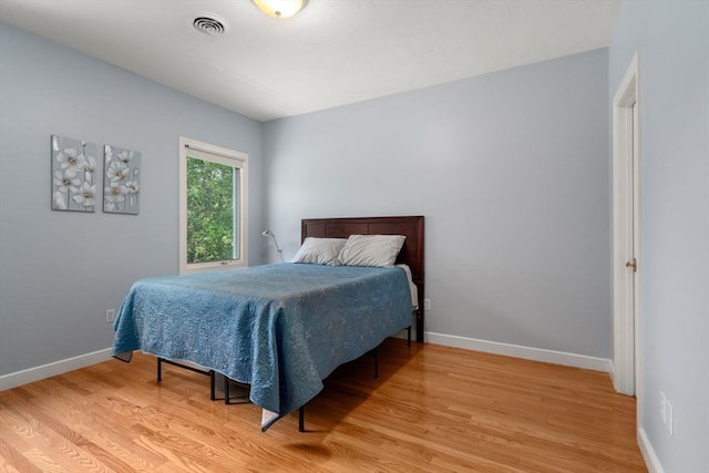 14 Sandpiper Hl, Sharon, MA 02067 - bedroom with light wood finished floors