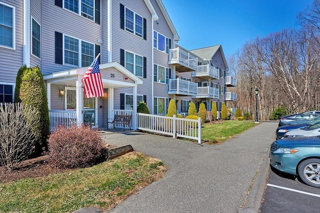 exterior space with a residential view and a porch