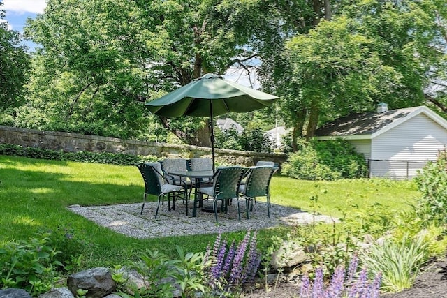 4 Pleasant View St, Methuen, MA 01844 - view of green lawn with outdoor dining space