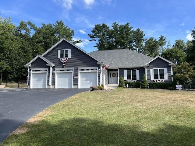 view of front of property with a front lawn