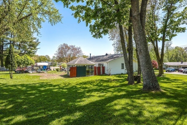 8 High St, Granby, MA 01033 - view of green lawn