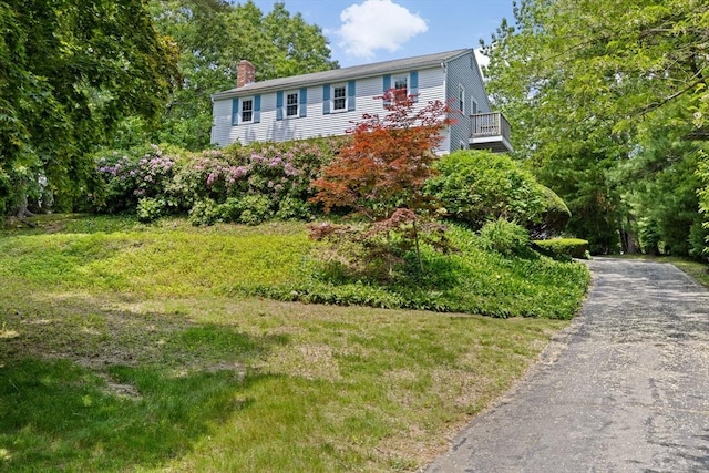 91 Observatory Waye, Marshfield, MA 02050 - view of front of house with a chimney and driveway