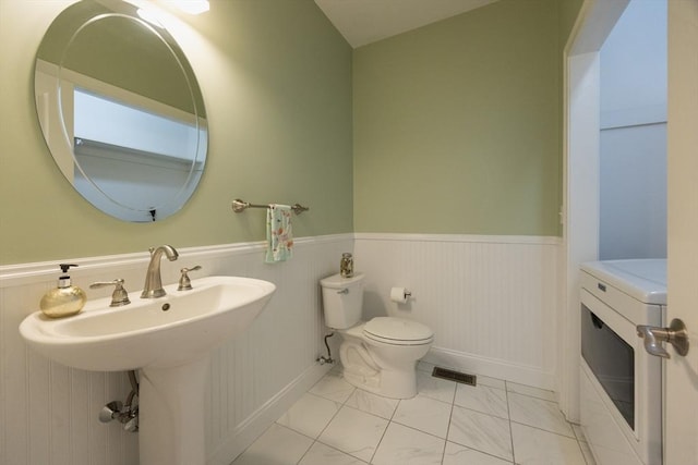 10 Chase Lndg Unit B, Easton, MA 02375 - half bath with toilet and wainscoting