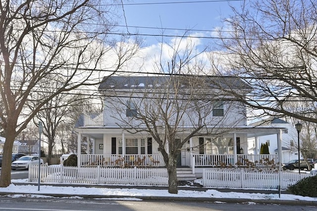 view of front of home featuring a porch