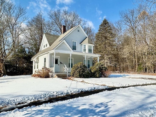 view of front facade featuring covered porch